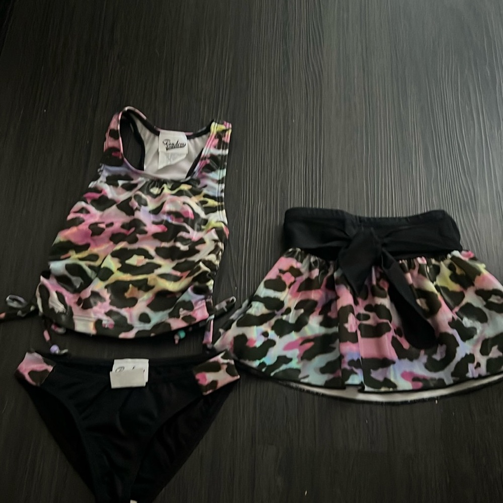 Rainbow leopard kids swim